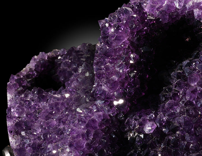 11" Amethyst Showpiece