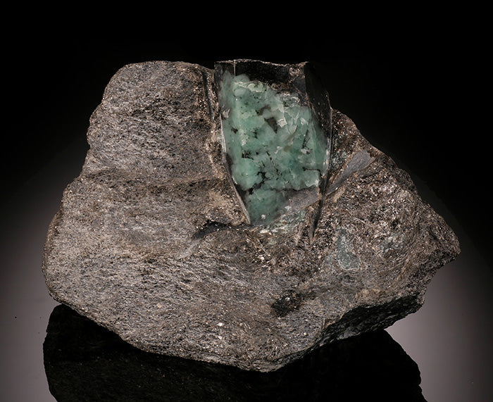 Emerald in Matrix - Brazil