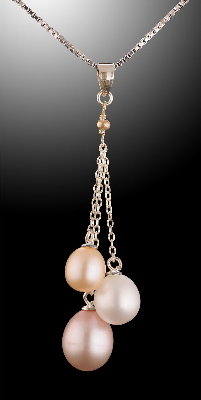 3 Drop Pearl Pendant with Chain