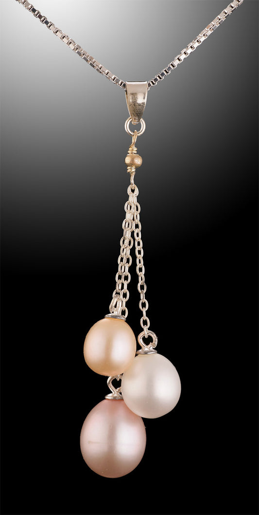 3 Drop Pearl Pendant with Chain
