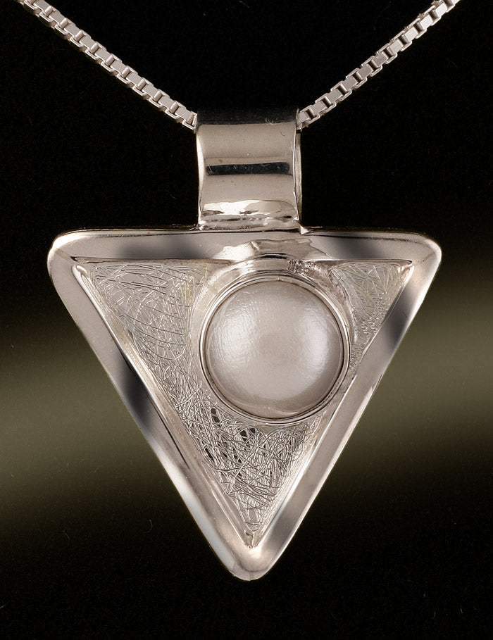 Triangle Pearl Pendant (with chain)
