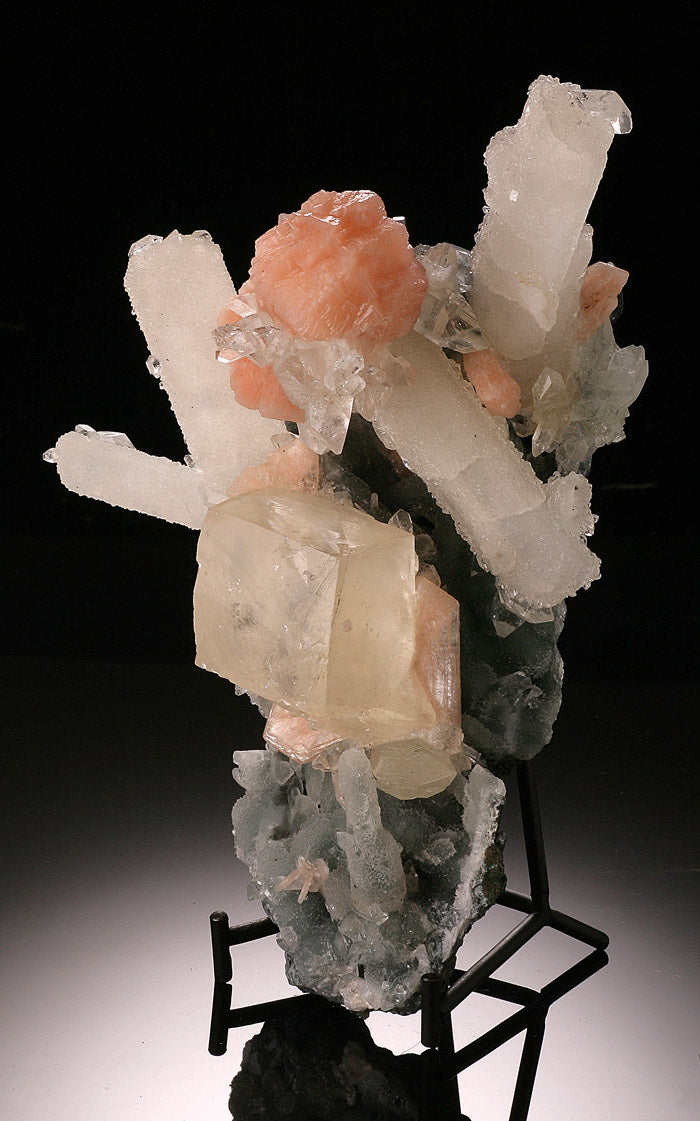 Apophyllite / Stilbite / Calcite (with stand)