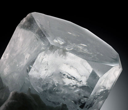 Aquamarine (Shigar Valley, Pakistan)
