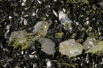 7-1/2" Epidote and Quartz (Peru)