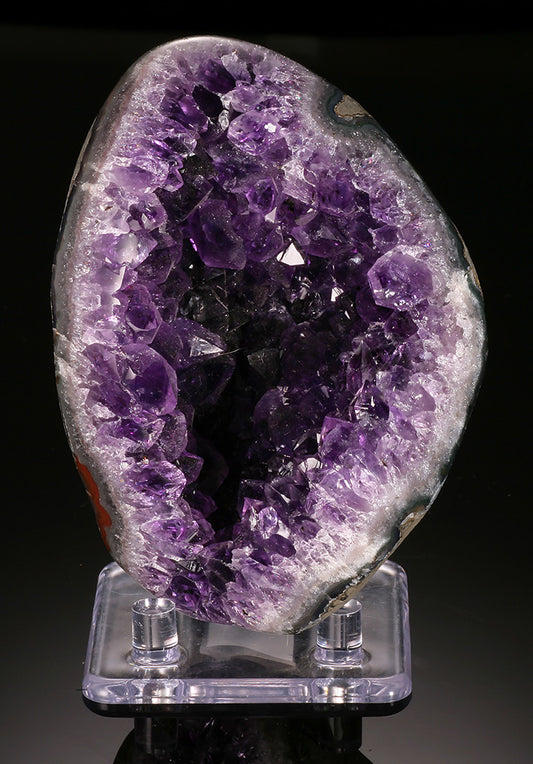 4-1/2" Amethyst Geode